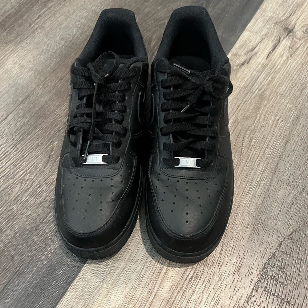 Black Airforce 1’s